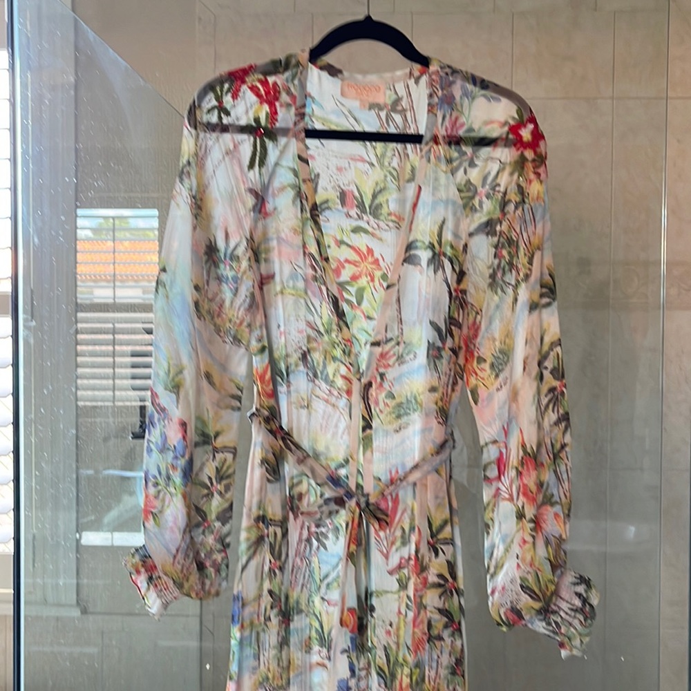 Rococo sand beach cover or kimono